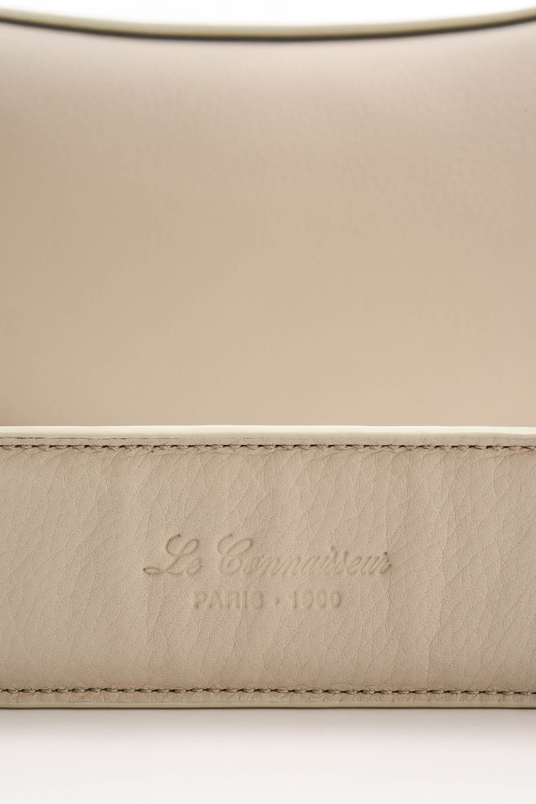 Beige__03