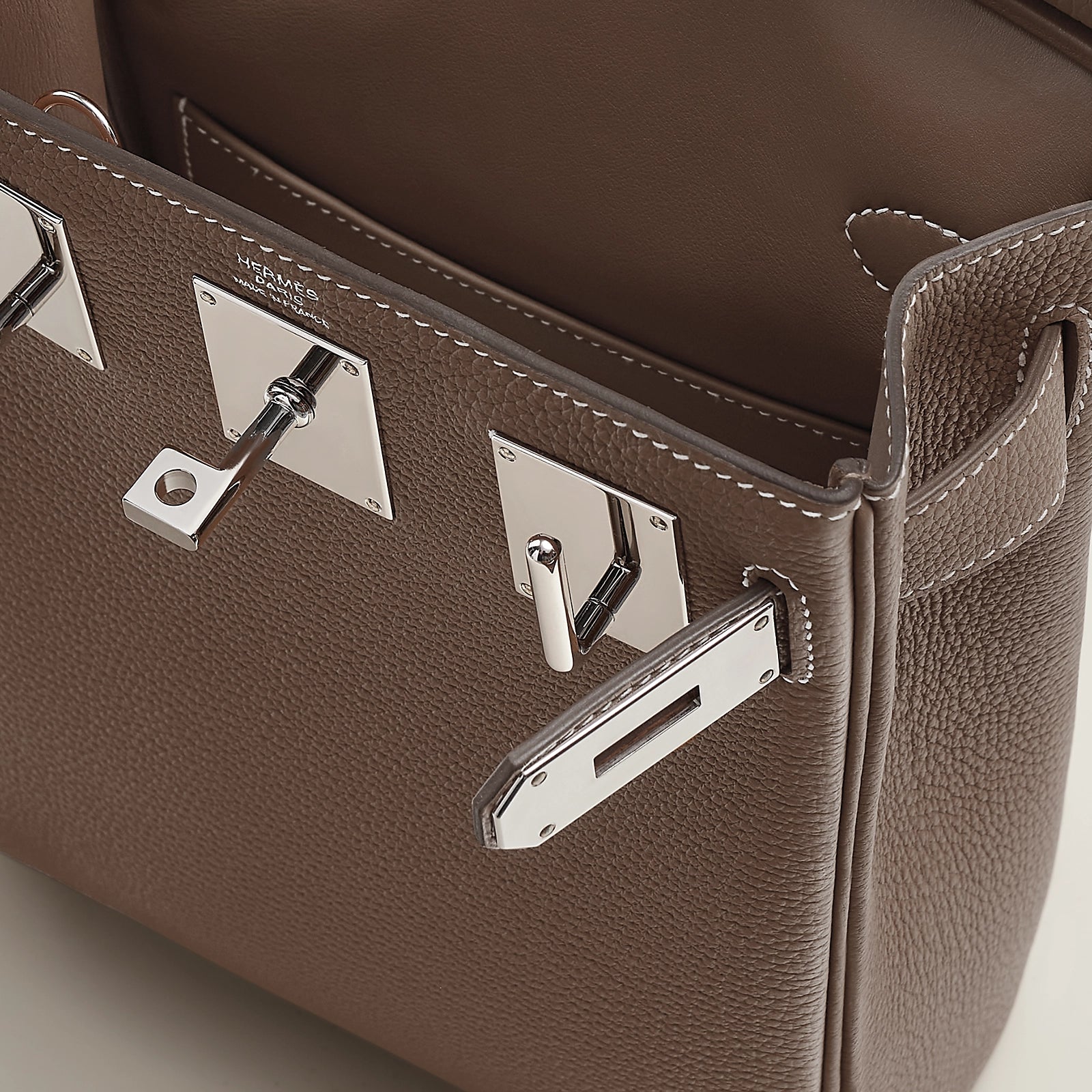 Asnières Shoulder Bag